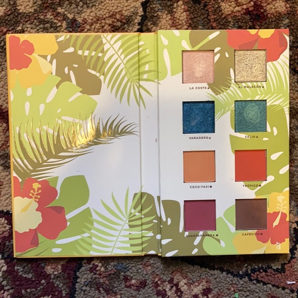 Alamar Eyeshadow Palette - Picture 3 of 4